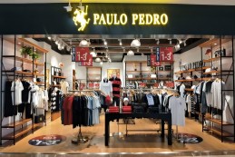 奥特莱斯PAULO PEDRO整体店面